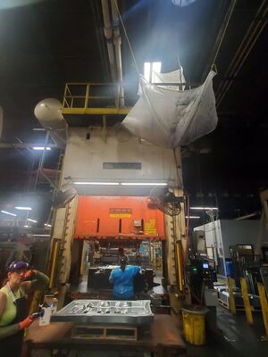 USI CLEARING S2-300-96-60 Straight Side Presses | PressTrader Limited